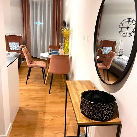 Rozowa Fala - Pinea * Pobierowo