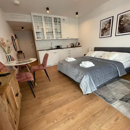 Apartment Rozowa Fala - Pinea *